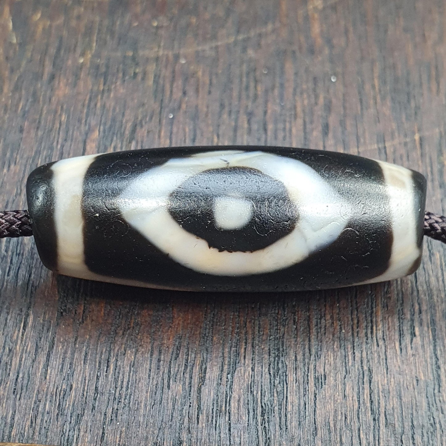 Tibetan 2Eye Dzi Bead Himalayan Weathered Dragon Skin Agate Amulet