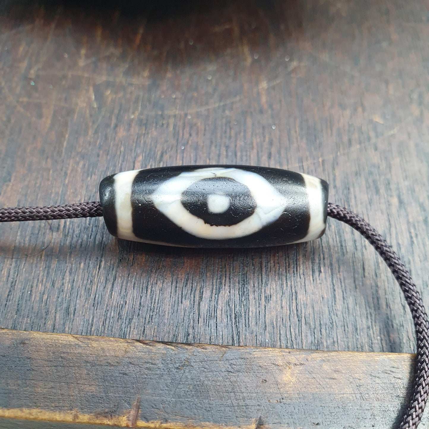 Tibetan 2Eye Dzi Bead Himalayan Weathered Dragon Skin Agate Amulet