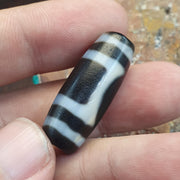 Authentic Rare Heaven & Earth Eye-in-Eye Dzi Bead – Tibetan Agate spirituality and dreams Spiritual .