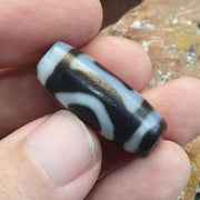 Authentic Rare Heaven & Earth Eye-in-Eye Dzi Bead – Tibetan Agate spirituality and dreams Spiritual .