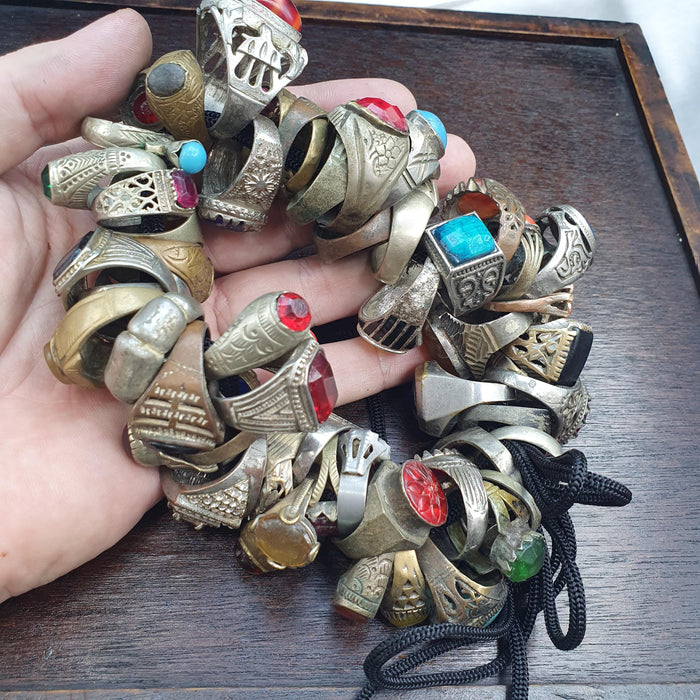 57 Pieces Antique vintage rings with agate, Glass and Resin center Stones