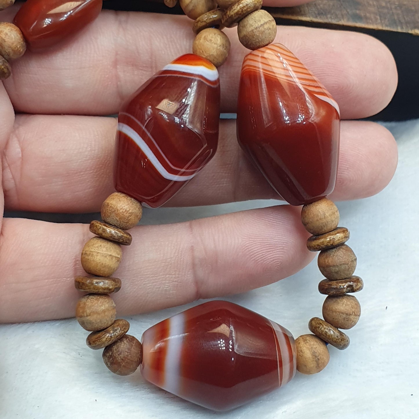 Himalayan tibetan red agate carnelian beads unique pattern necklace