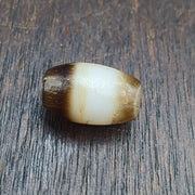 Antique yemeni middle eastern agate ChungDzi agate bead amulet