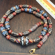 Vintage Feather pattern Glass Bead Necklace: 22 Inch Strand
