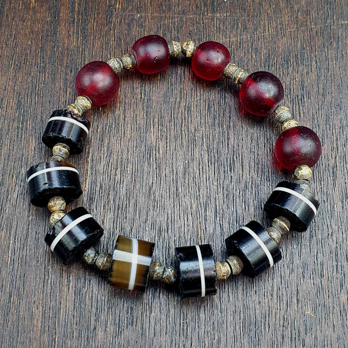 Antique Yemeni Agate & Glass Beads Bracelet Old Trade Beads banded agate beads bracelet