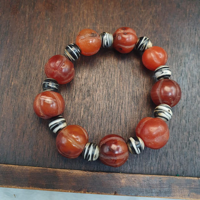 Antique Tibetan carnelian agate beads melon shape beaded Bracelet 19-16mm