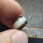 Ancient Tibetan Himalayan Chung Dzi Agate Bead Rare Middle Eastern Antique agate