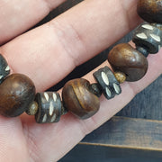 Himalaya Goat Eye, Vintage Tibetan Bracelet | Suleimani Agate And Yak Bone | Stretch Single-Strand