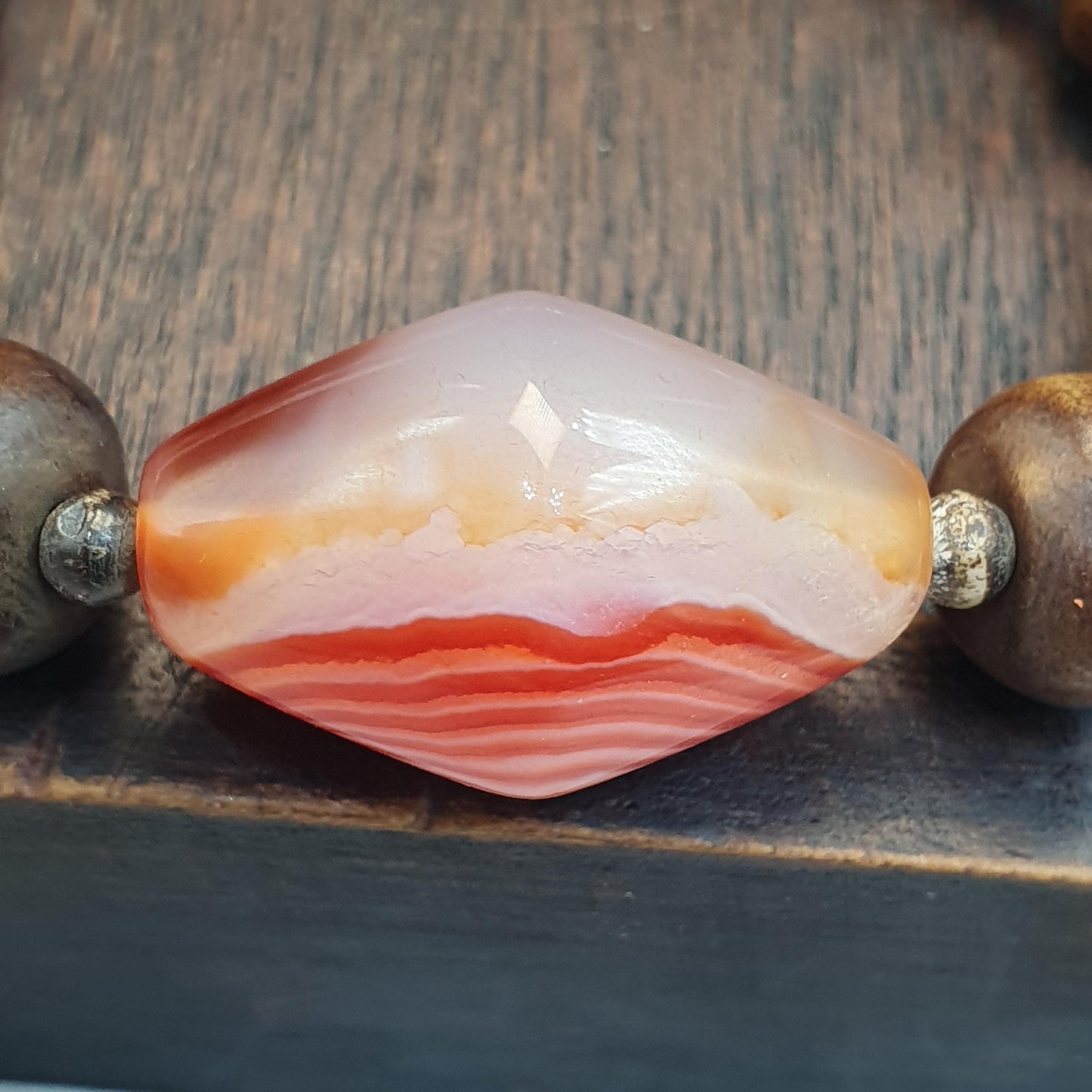 Himalaya goat eye agate stone bead suleimani agate yak bone beads bracelet