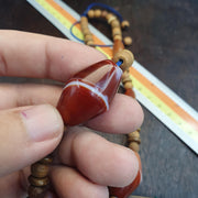 Himalayan tibetan red agate carnelian beads unique pattern necklace