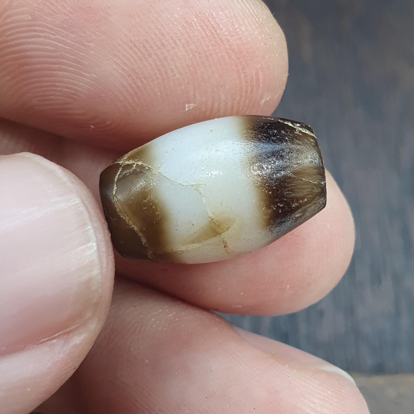 Antique yemeni middle eastern agate ChungDzi agate bead amulet