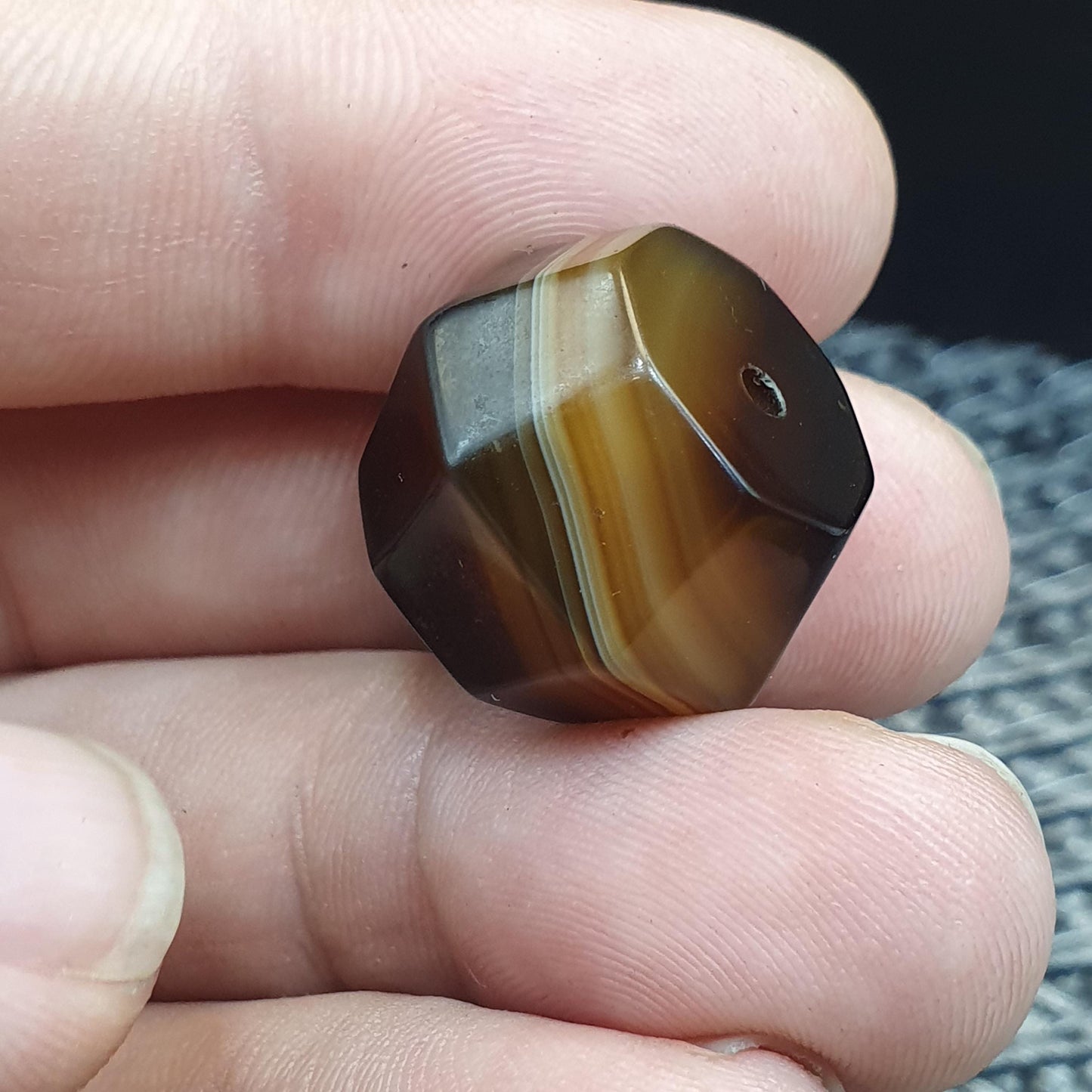 Antique Yemeni 20mm Rare Geometric Faceted Banded Agate Sulemani Bead from Yemen, Loose Gemstone Ancient Silk Road Jewelry