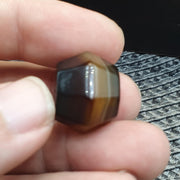 Antique Yemeni 20mm Rare Geometric Faceted Banded Agate Sulemani Bead from Yemen, Loose Gemstone Ancient Silk Road Jewelry