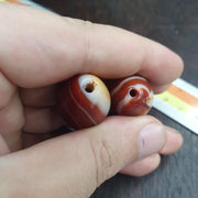 Lot 2 Red agate himalayan tibetan agate carnelian beads