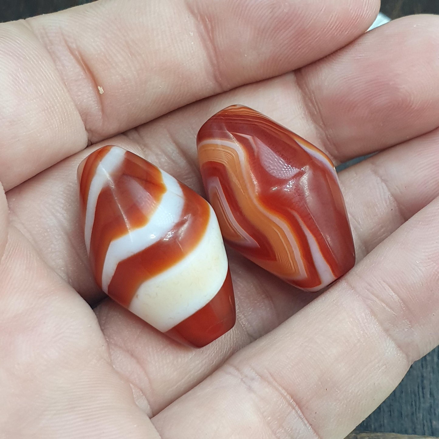 2 Red Agate himalayan tibetan agate carnelian beads