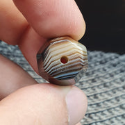 Rare 20mm Chubby Hexagonal Banded Agate Chung Dzi Bead, Antique Himalayan Agate, Fine Line Zebra Striped Pattern Bead
