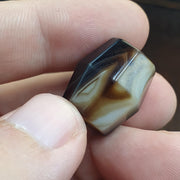 Rare 20mm Chubby Hexagonal Banded Agate Chung Dzi Bead, Antique Himalayan Agate, Fine Line Zebra Striped Pattern Bead