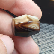 Rare 20mm Chubby Hexagonal Banded Agate Chung Dzi Bead, Antique Himalayan Agate, Fine Line Zebra Striped Pattern Bead