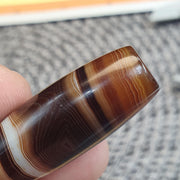 Vintage Tibetan Agate Bead 40mm Natural Triangle Eye Banded Amulet Healing Stone Agate Beads for Meditation Malas