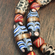 Vintage Feather pattern Glass Bead Necklace: 22 Inch Strand