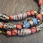 Vintage Feather pattern Glass Bead Necklace: 22 Inch Strand