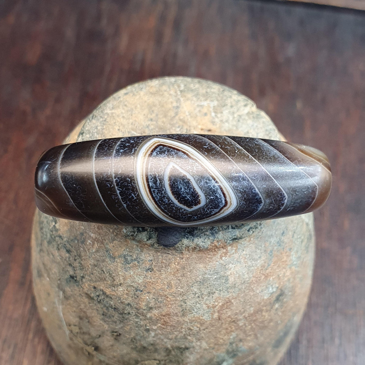 Himalaya goat eye agate stone bead suleimani agate Amulet