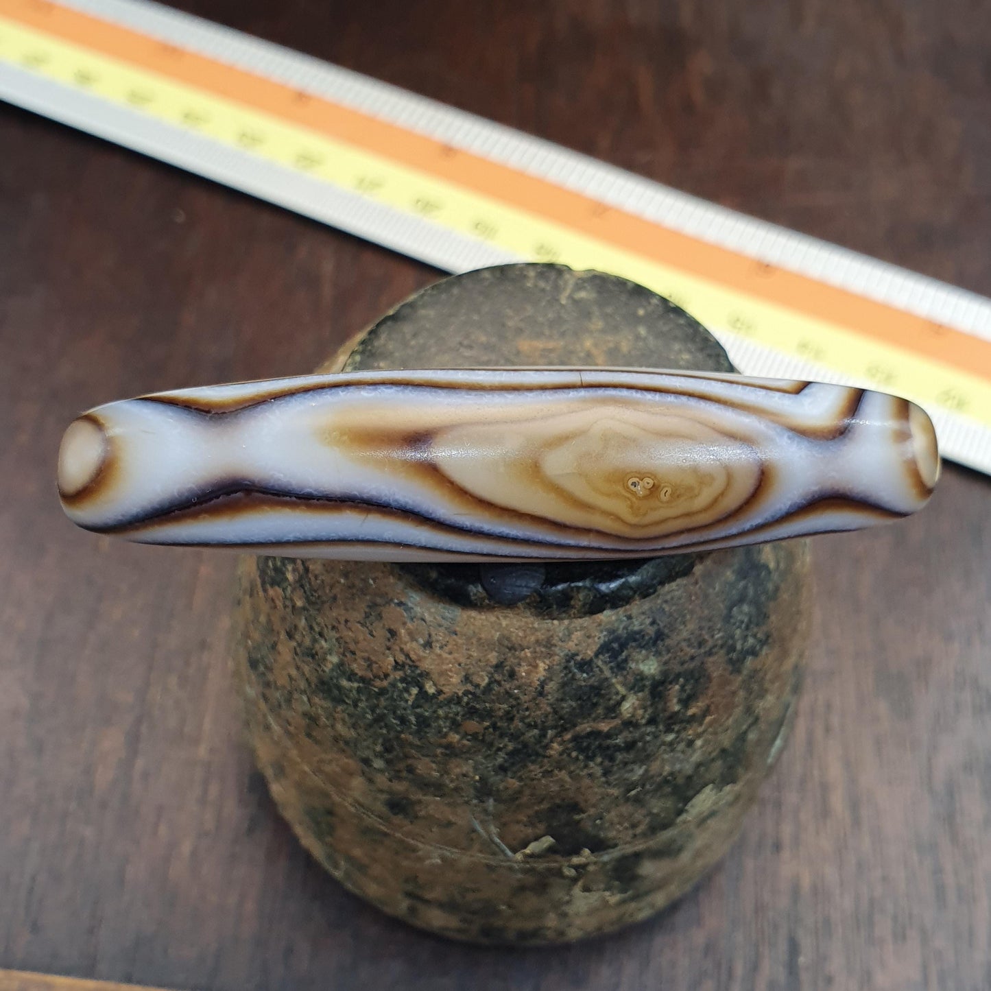 Huge Vintage old himalayan indo tibetan eye agate bead Himalayan Indo Tibetan rare Patterns pure Natural Eyes Banded Agate Amulet,