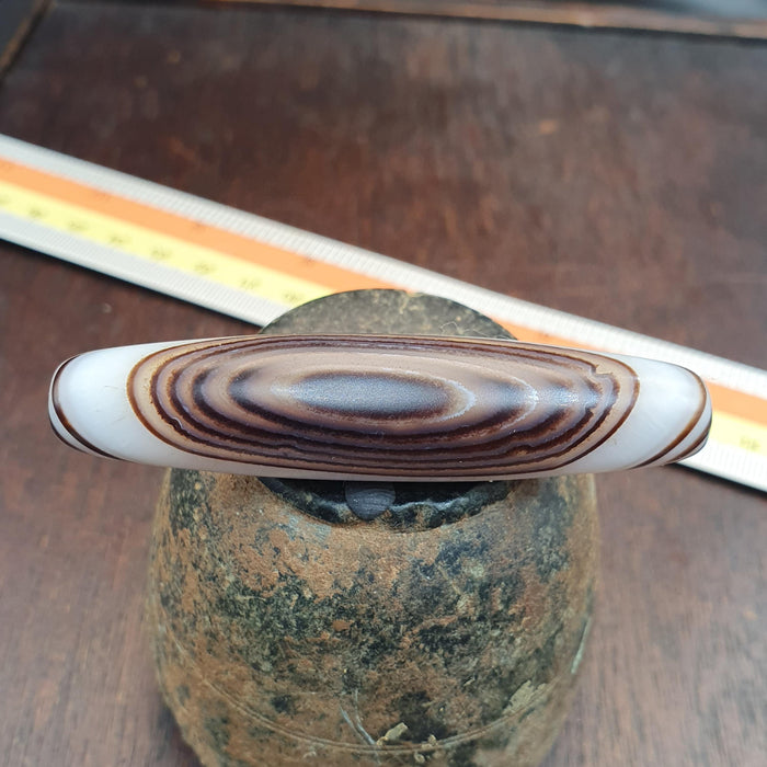 Huge Vintage old himalayan indo tibetan eye agate bead Himalayan Indo Tibetan rare Patterns pure Natural Eyes Banded Agate Amulet,