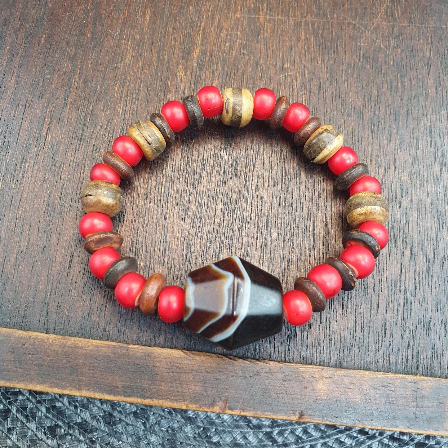 Antique old yemeni agate natural rare pattern banded agate bead with Venetian White heart and Yak Bone Beads Bracelet