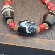 Antique old yemeni agate natural rare pattern banded agate bead with Venetian White heart and Himalayan Quartz Beads Bracelet
