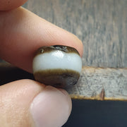 Ancient Tibetan Himalayan Chung Dzi Agate Bead Rare Middle Eastern Antique agate