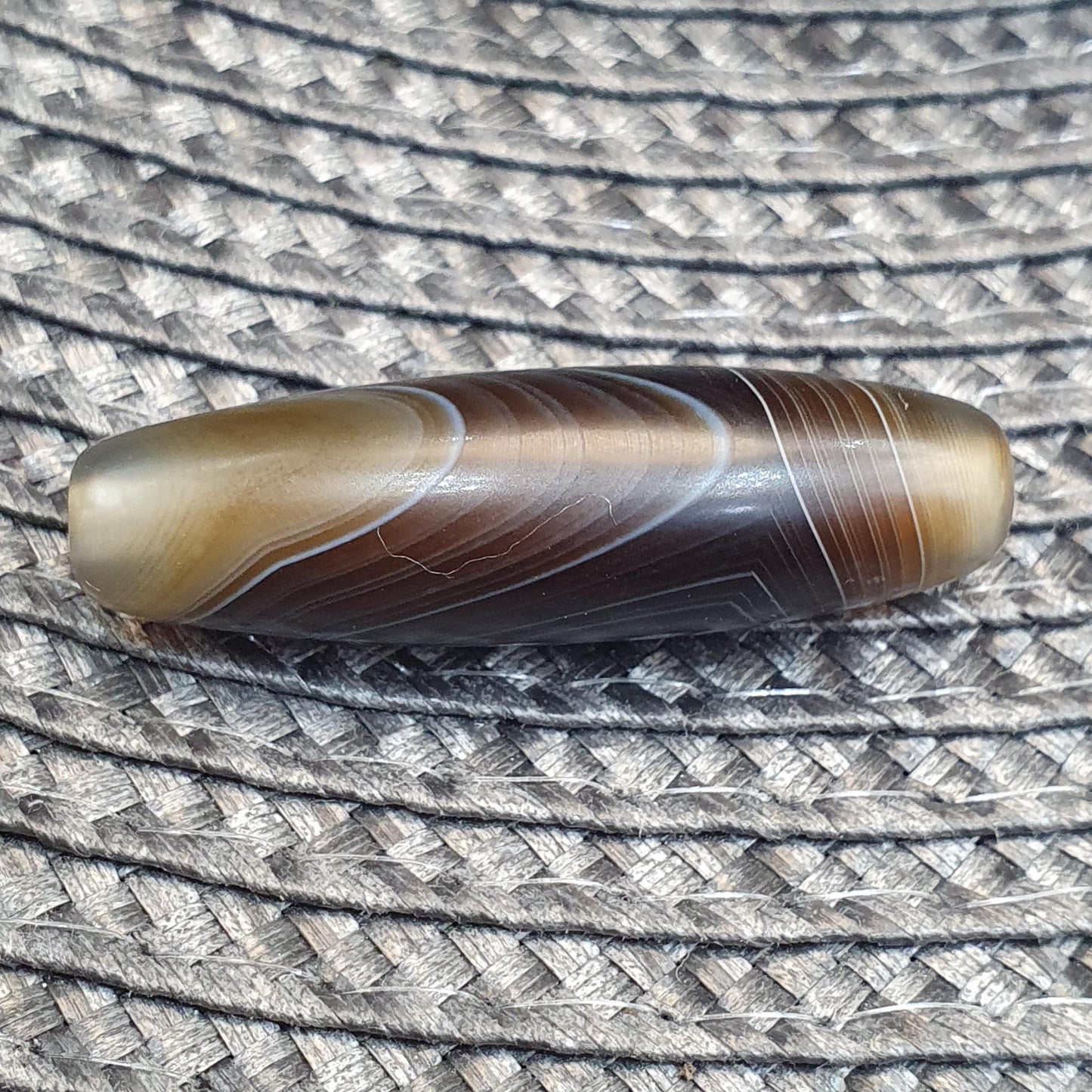 Old yemeni natural eye agate vintage middle eastern agate bead