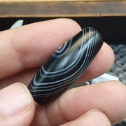 Natural Himalayan Tibetan Agate Bead 36mm Dragon Eye Tiger Tooth Pattern Banded Amulet Healing Stone Agate Beads for Meditation Malas