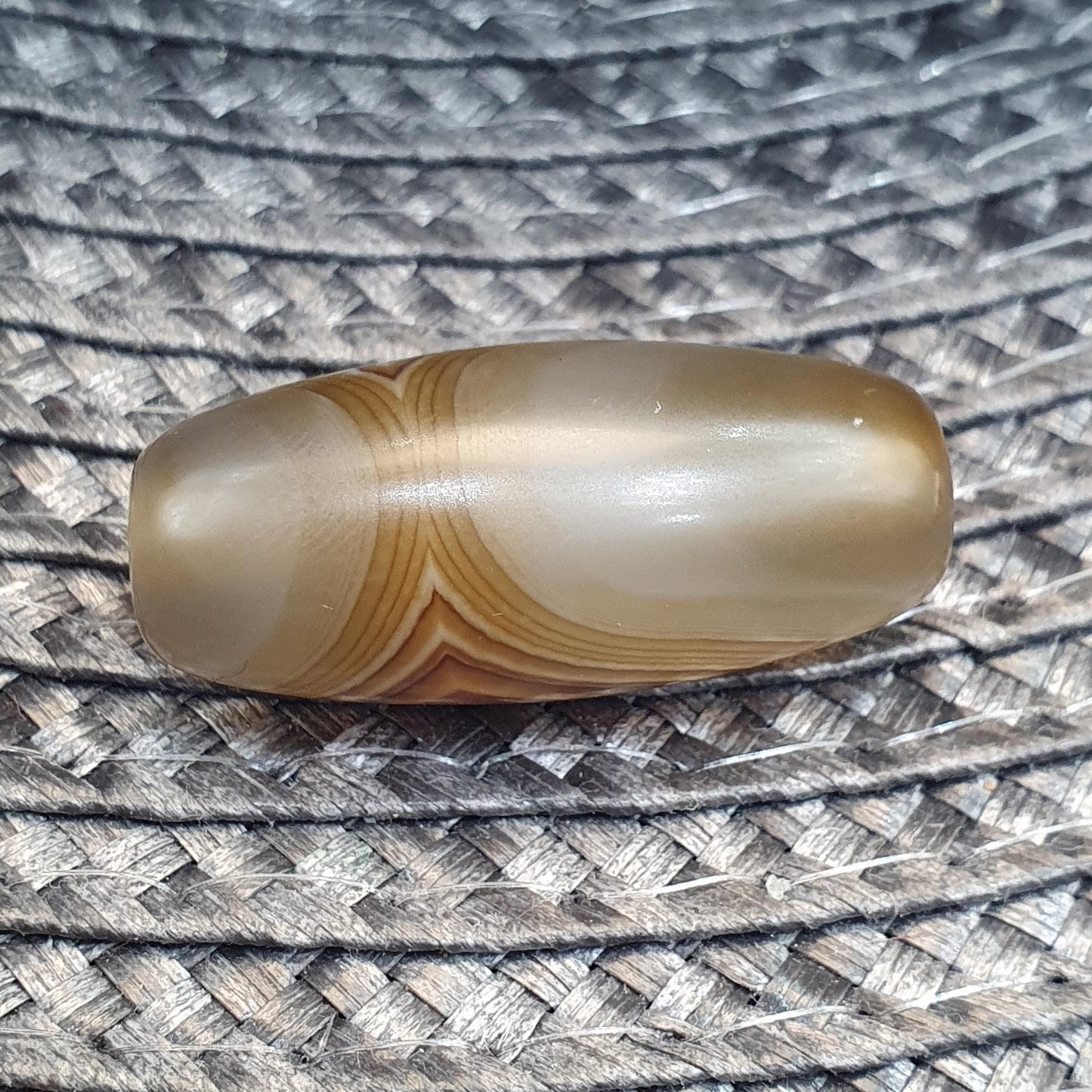 Old Himalayan Tibetan Banded Agate suleimani bead natural eye Bead Amulet