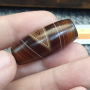 Natural Peak Line Himalayan Agate Bead 36.9 mm Genuine Tibetan Banded Amulet Healing Stone Agate Beads for Meditation Malas