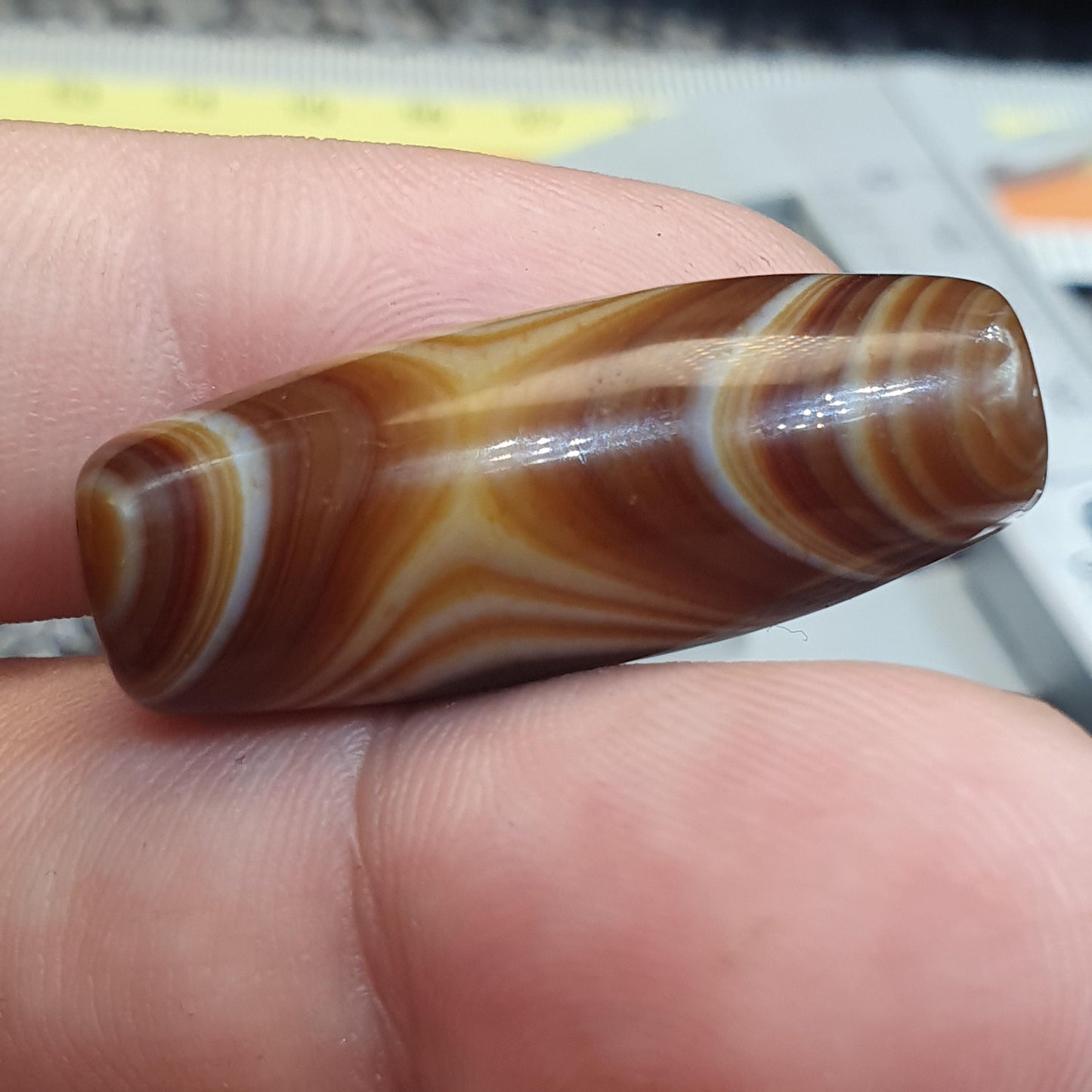 Vintage Natural Phoenix Eye Tibetan Agate Bead 32.2mm, Almond Leaf Shape Amulet Healing Stone Agate Beads for Meditation Malas