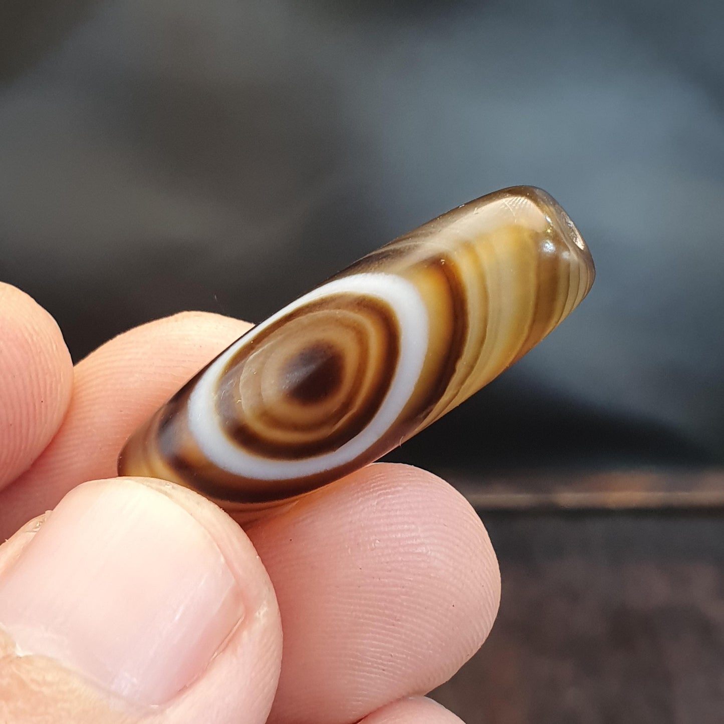 Himalayan Indo Tibetan rare Patterns pure Natural Eyes Banded Agate Amulet, Bead Pendant