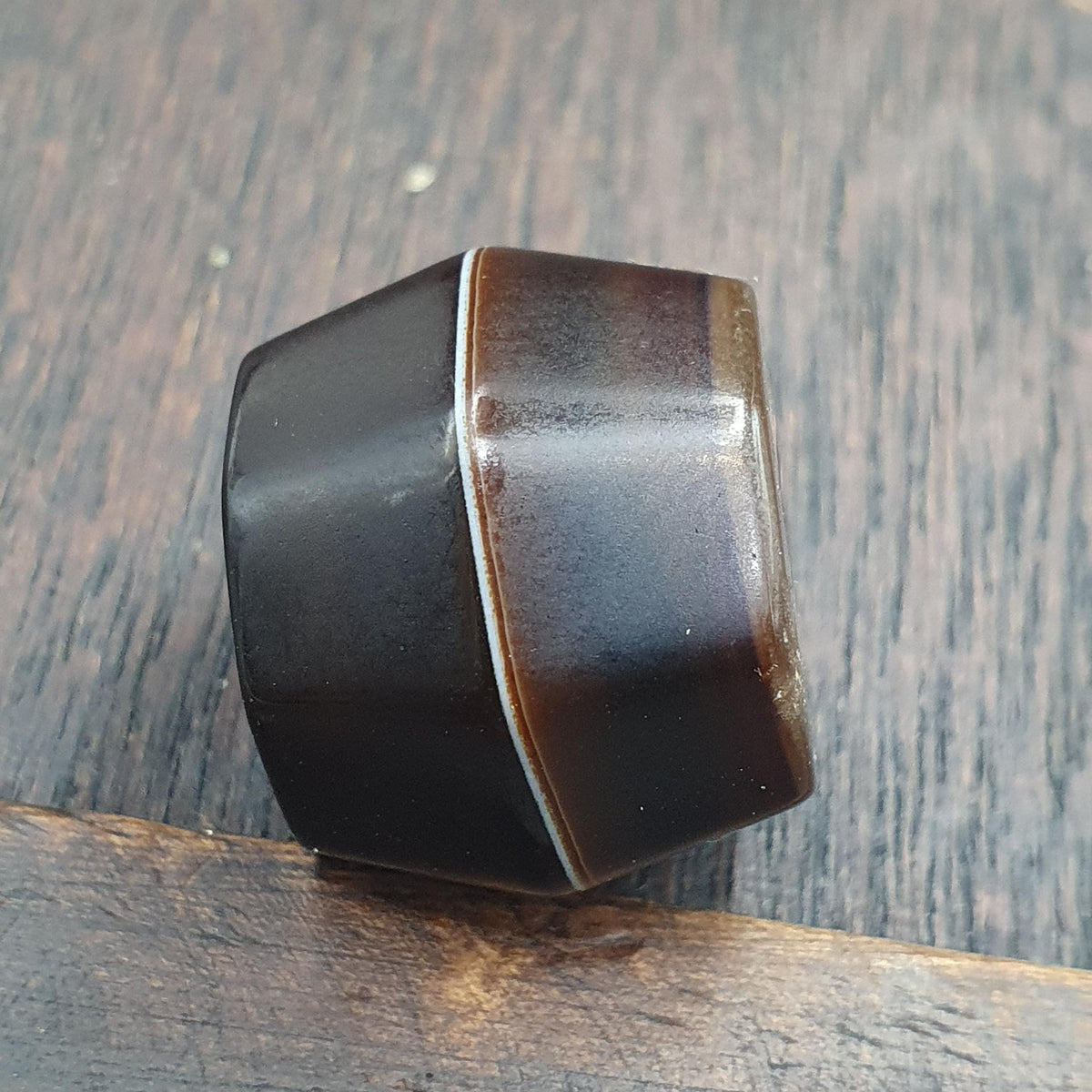 Antique Brown with white 1 line banded Agate Bead 20mm Yemeni Suliemani Agate Amulet