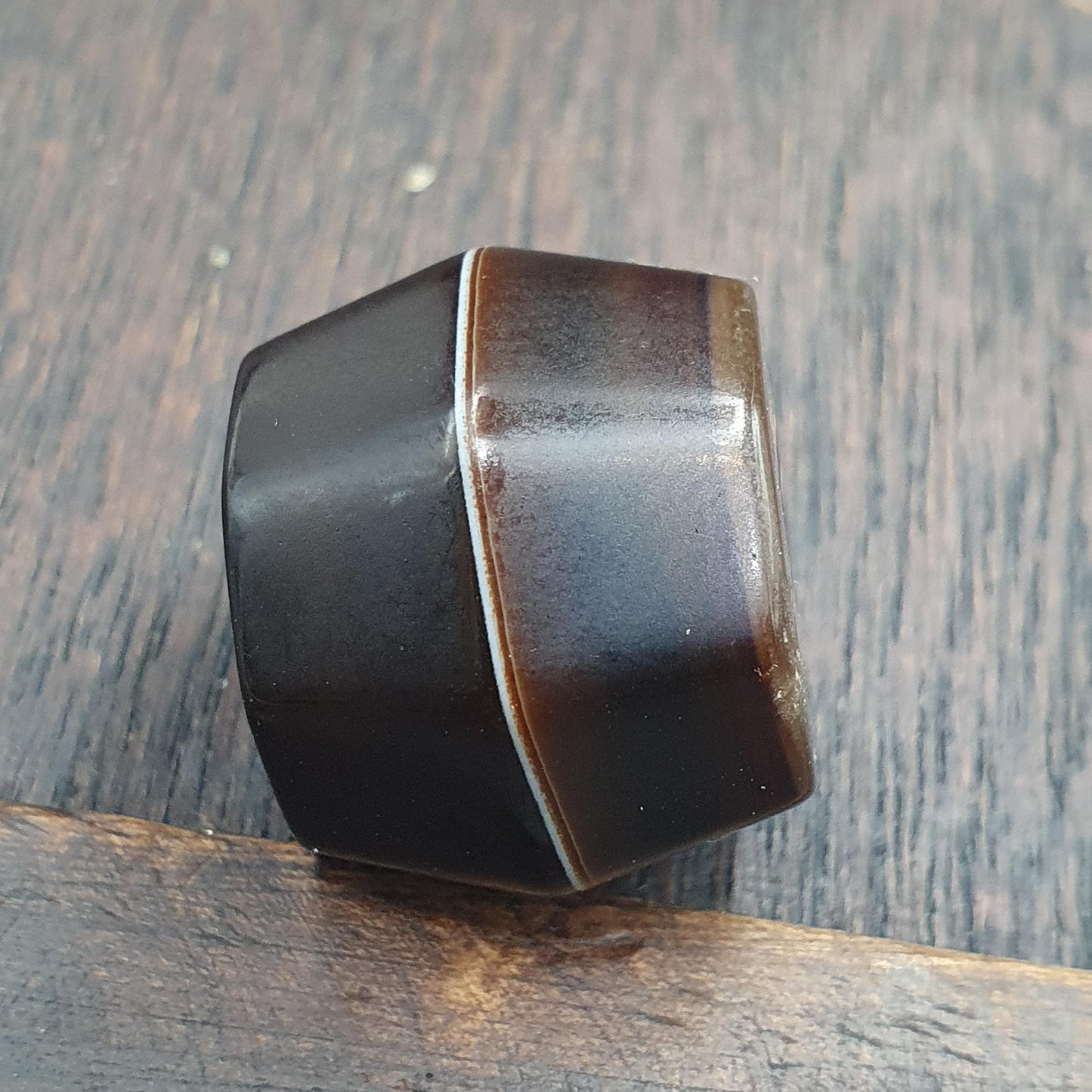 Antique Brown with white 1 line banded Agate Bead 20mm Yemeni Suliemani Agate Amulet