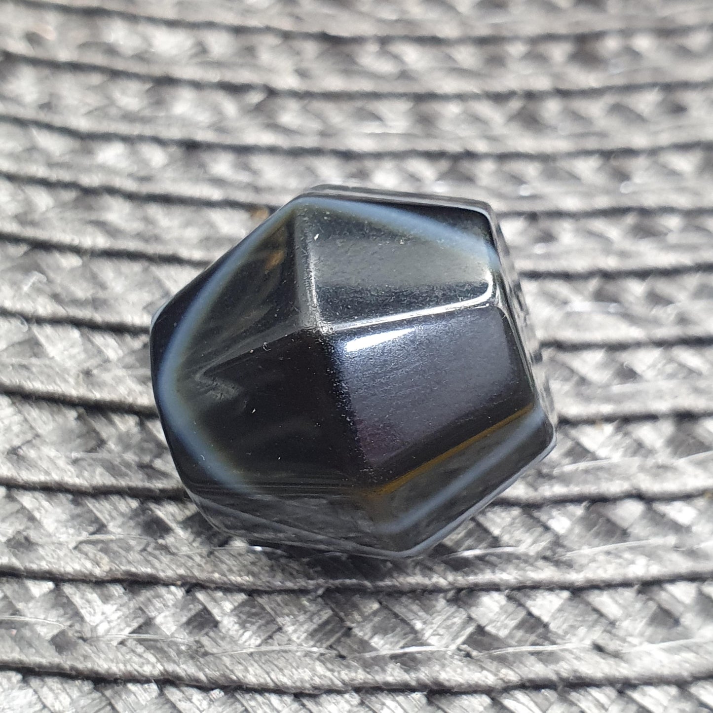 Antique Black with white 1 eye banded Agate Bead 19.7mm Yemeni Suliemani Agate Amulet