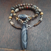 Old himalayan tibetan agate beads unique pattern Yak Bone beads necklace Antique Style