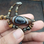 Old himalayan tibetan agate beads unique pattern Yak Bone beads necklace Antique Style
