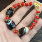 Antique old yemeni agate natural rare pattern banded agate bead with Venetian White heart and Himalayan Quartz Beads Bracelet