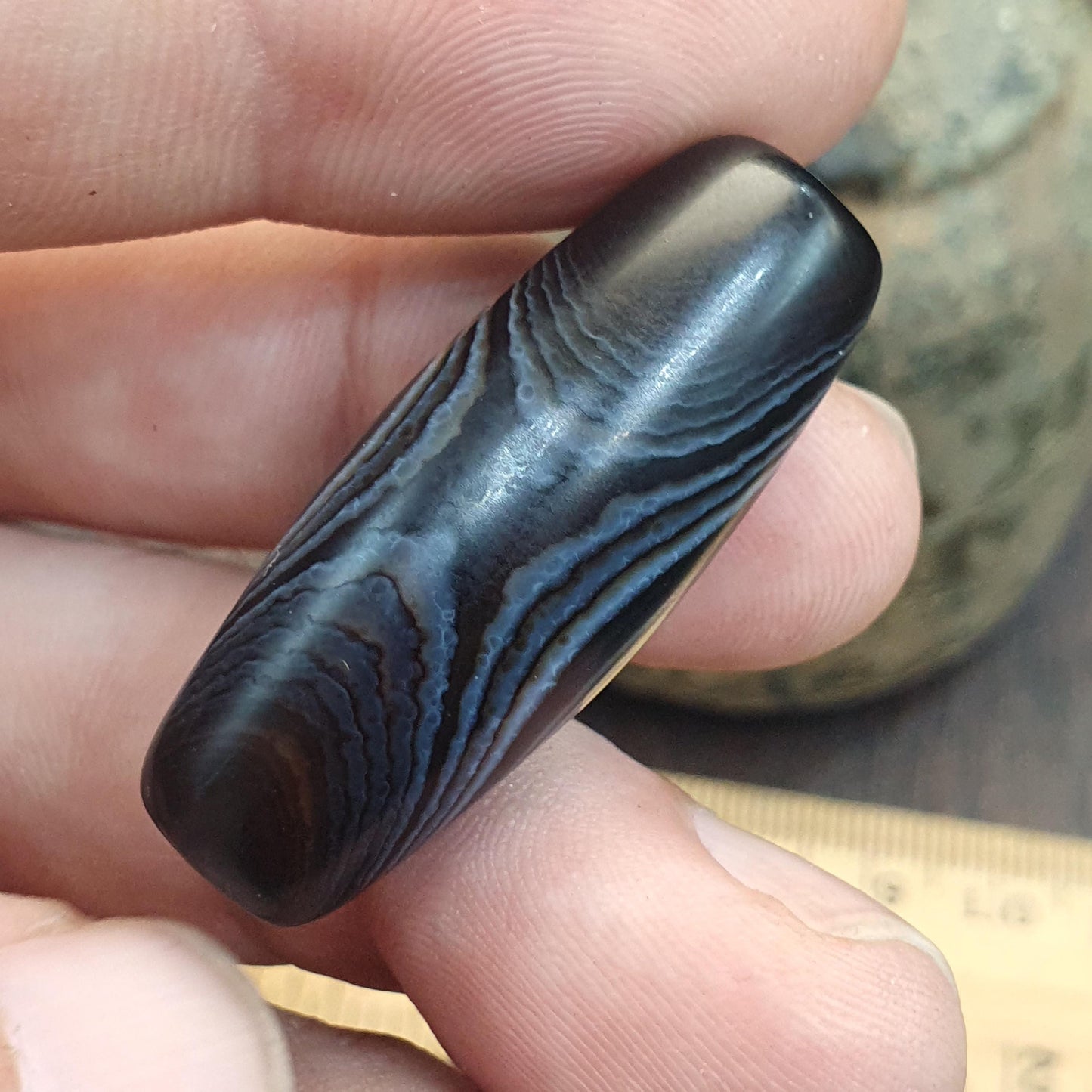 Natural Himalayan Tibetan Agate Bead 36mm Dragon Eye Tiger Tooth Pattern Banded Amulet Healing Stone Agate Beads for Meditation Malas