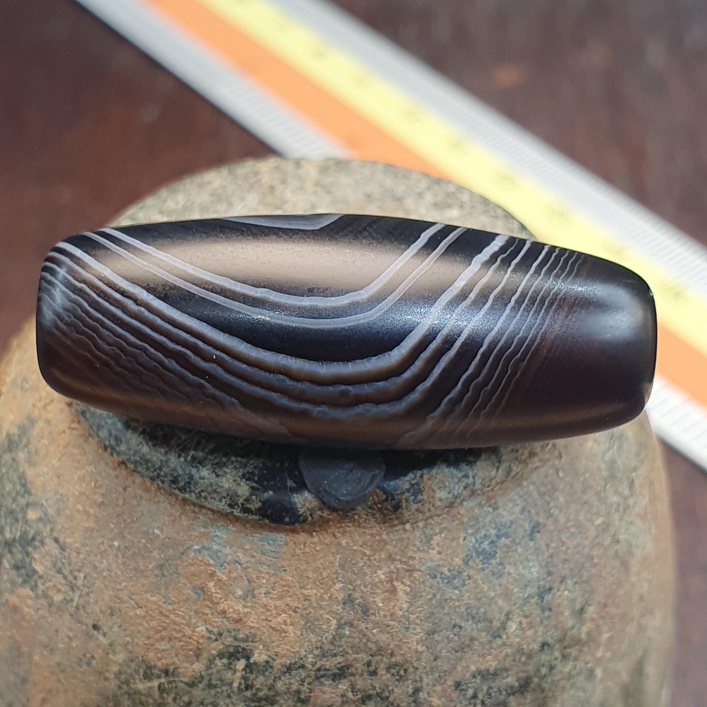 Natural Himalayan Tibetan Agate Bead 36mm Dragon Eye Tiger Tooth Pattern Banded Amulet Healing Stone Agate Beads for Meditation Malas