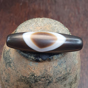 Natural Himalayan Tibetan Agate Bead Bull Eye Pattern Banded Amulet Healing Stone Agate Beads for Meditation Malas