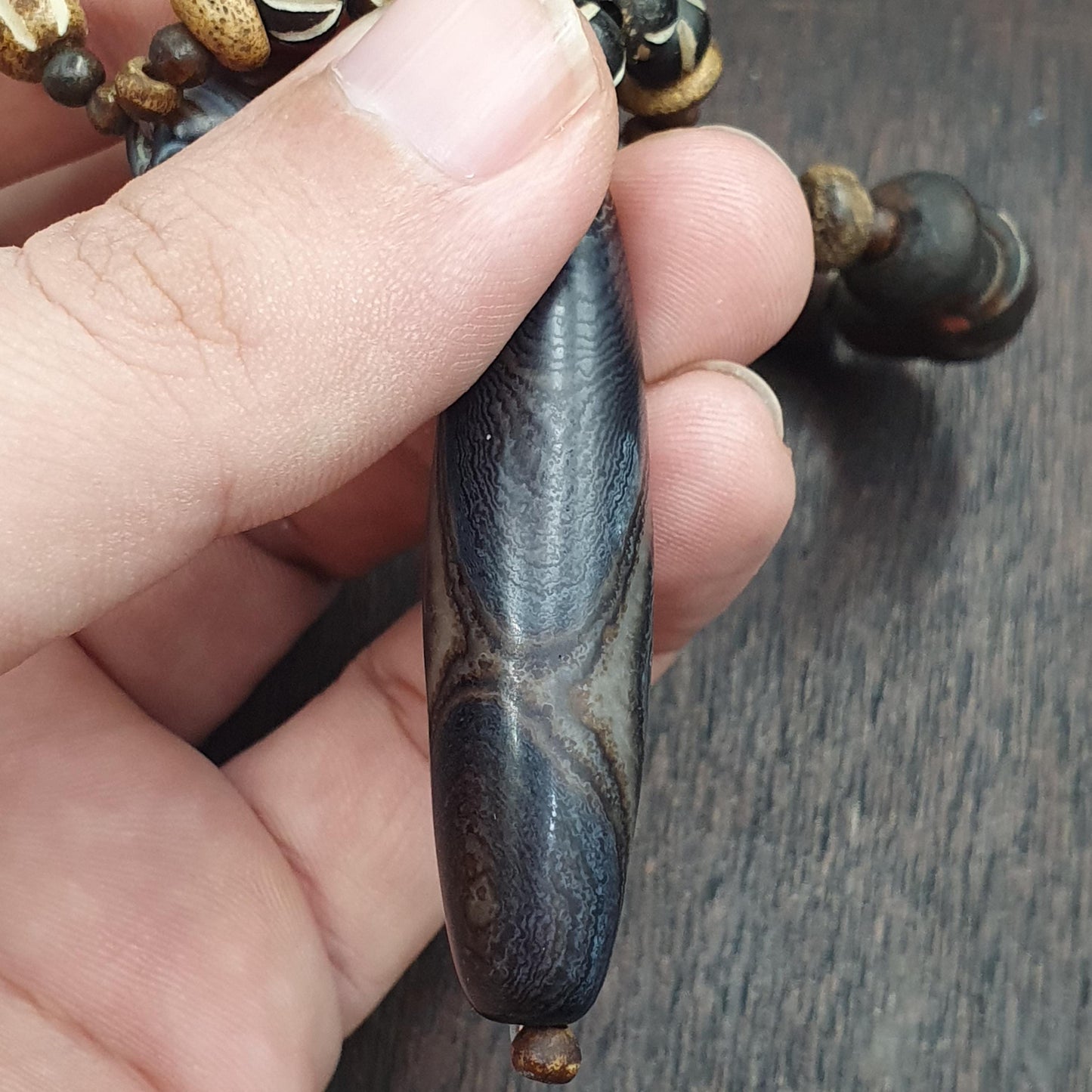 Old himalayan tibetan agate beads unique pattern Yak Bone beads necklace Antique Style