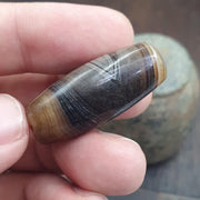 Himalayan Banded agate suleimani bead natural eye pattern old agate Amulet