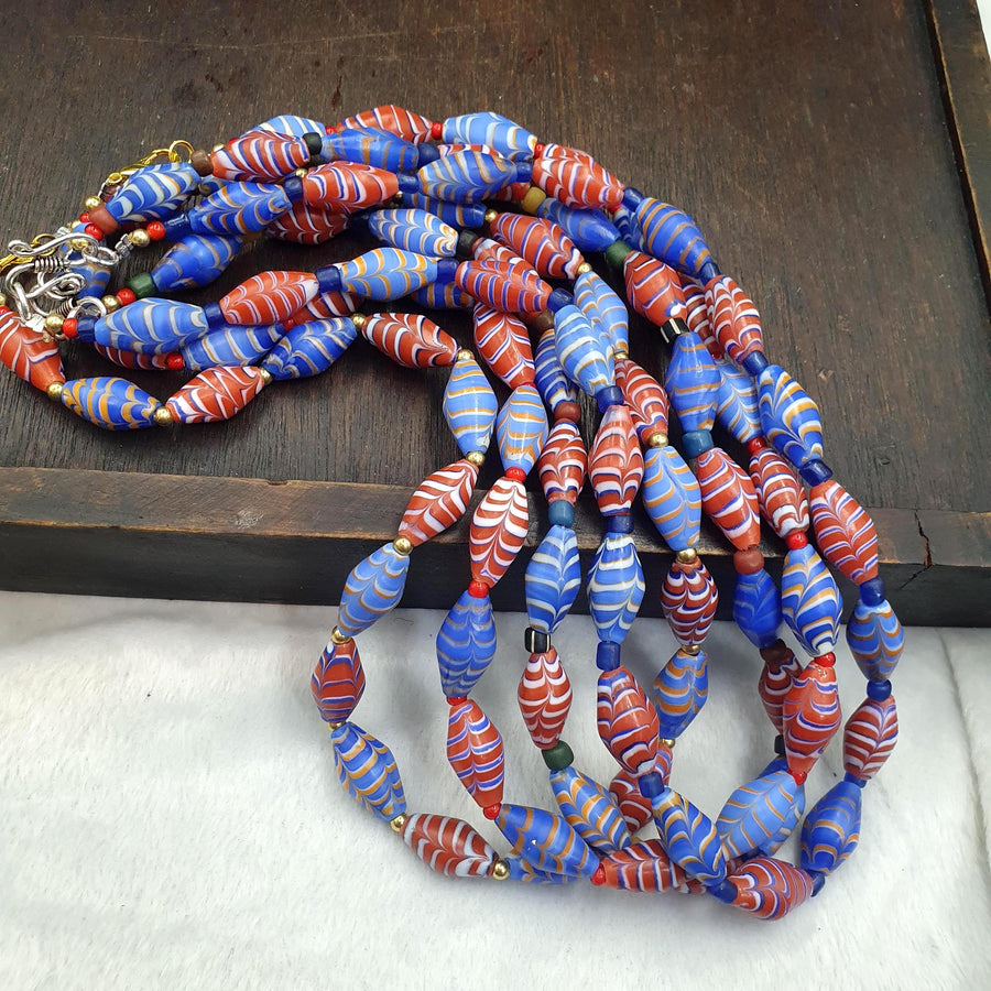 Vintage Millefiori style Feather Blue & Red Glass red whiteheart beads Necklace