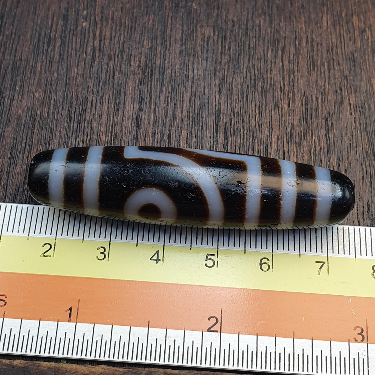 Himalayan Tibetan 2 eye dzi Agate bead amulet with nice soft patina